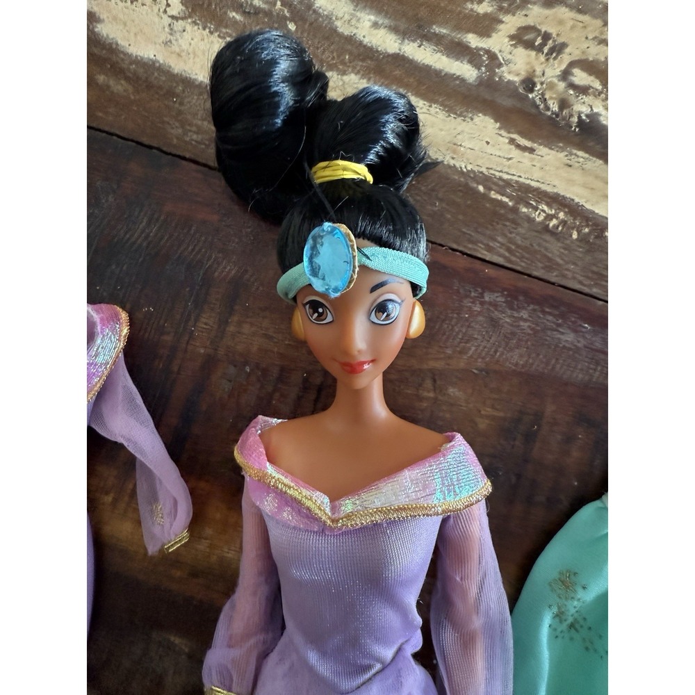 Mattel‎ Disney's Aladdin - Princess Jasmine 14" Barbie Doll (2557) - Picture 2 of 8